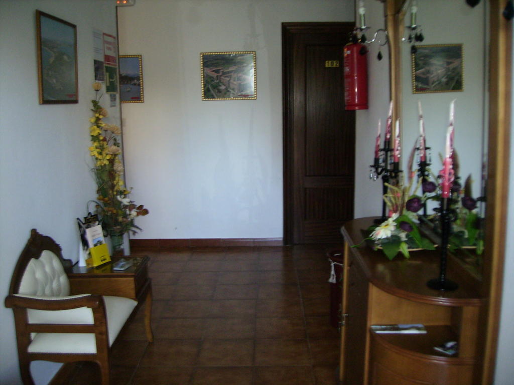 Pensión Bella Vista Cóbreces Exterior foto